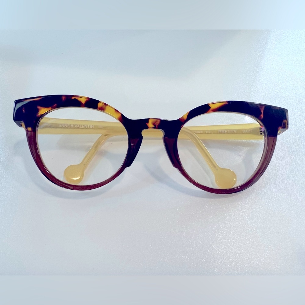 Anne et Valentin “Pretty” frames. Purchased circa 2019-2020.